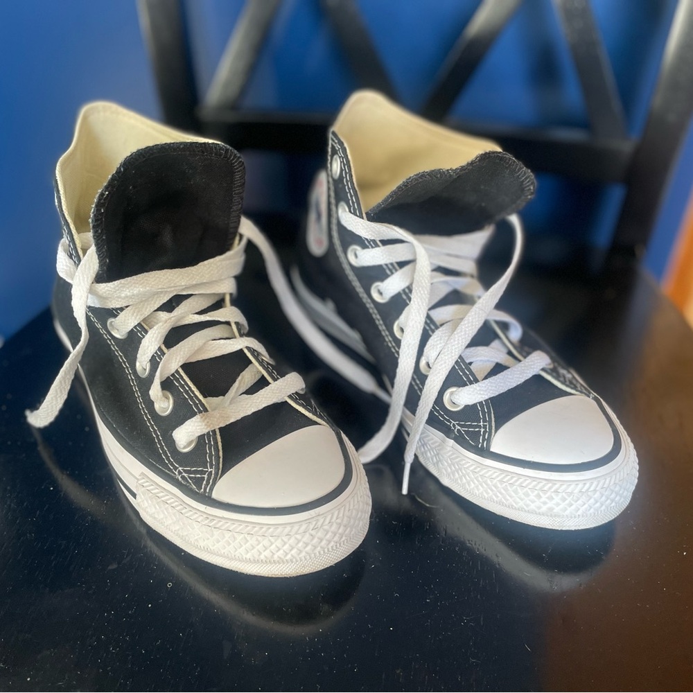 Converse Black and White High-Top Sneakers Classic Design